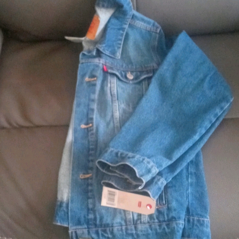 Levi Authentic Demi Jean Jacket(NWT)